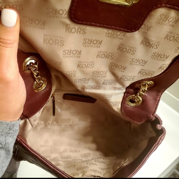 MK authentic bag and wallet set - Picture 2 of 8